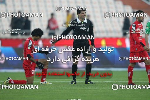 649608, Tehran, [*parameter:4*], لیگ برتر فوتبال ایران، Persian Gulf Cup، Week 17، Second Leg، Persepolis 2 v 1 Zob Ahan Esfahan on 2013/12/06 at Azadi Stadium