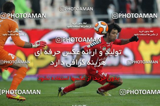 649382, Tehran, [*parameter:4*], لیگ برتر فوتبال ایران، Persian Gulf Cup، Week 17، Second Leg، Persepolis 2 v 1 Zob Ahan Esfahan on 2013/12/06 at Azadi Stadium
