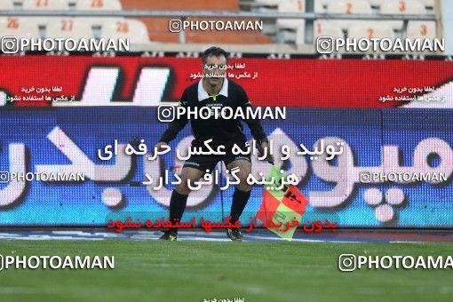 649496, لیگ برتر فوتبال ایران، Persian Gulf Cup، Week 17، Second Leg، 2013/12/06، Tehran، Azadi Stadium، Persepolis 2 - ۱ Zob Ahan Esfahan