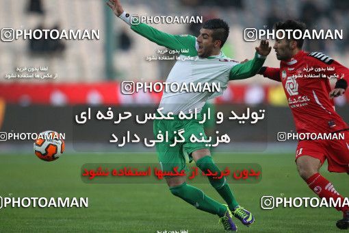 649432, Tehran, [*parameter:4*], لیگ برتر فوتبال ایران، Persian Gulf Cup، Week 17، Second Leg، Persepolis 2 v 1 Zob Ahan Esfahan on 2013/12/06 at Azadi Stadium