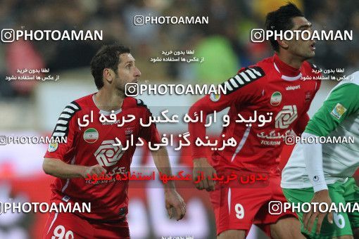 649345, Tehran, [*parameter:4*], لیگ برتر فوتبال ایران، Persian Gulf Cup، Week 17، Second Leg، Persepolis 2 v 1 Zob Ahan Esfahan on 2013/12/06 at Azadi Stadium