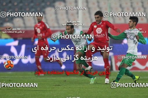 649336, Tehran, [*parameter:4*], لیگ برتر فوتبال ایران، Persian Gulf Cup، Week 17، Second Leg، Persepolis 2 v 1 Zob Ahan Esfahan on 2013/12/06 at Azadi Stadium