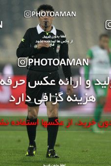 649357, Tehran, [*parameter:4*], لیگ برتر فوتبال ایران، Persian Gulf Cup، Week 17، Second Leg، Persepolis 2 v 1 Zob Ahan Esfahan on 2013/12/06 at Azadi Stadium