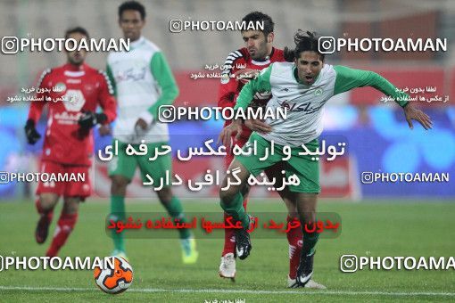 649588, Tehran, [*parameter:4*], لیگ برتر فوتبال ایران، Persian Gulf Cup، Week 17، Second Leg، Persepolis 2 v 1 Zob Ahan Esfahan on 2013/12/06 at Azadi Stadium