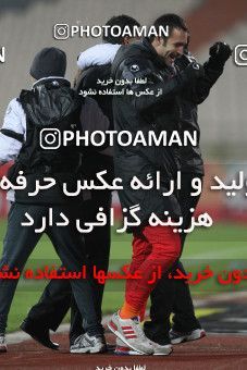 649539, Tehran, [*parameter:4*], لیگ برتر فوتبال ایران، Persian Gulf Cup، Week 17، Second Leg، Persepolis 2 v 1 Zob Ahan Esfahan on 2013/12/06 at Azadi Stadium