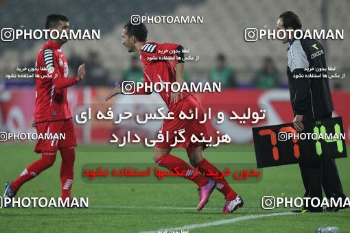 649577, Tehran, [*parameter:4*], لیگ برتر فوتبال ایران، Persian Gulf Cup، Week 17، Second Leg، Persepolis 2 v 1 Zob Ahan Esfahan on 2013/12/06 at Azadi Stadium