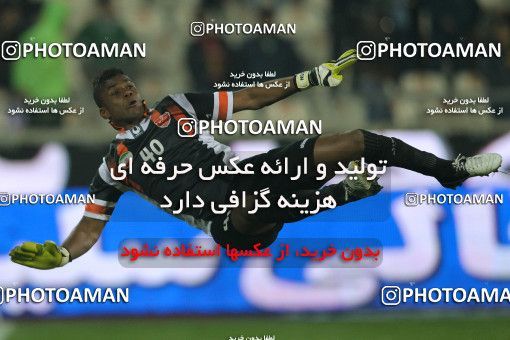 649474, Tehran, [*parameter:4*], لیگ برتر فوتبال ایران، Persian Gulf Cup، Week 17، Second Leg، Persepolis 2 v 1 Zob Ahan Esfahan on 2013/12/06 at Azadi Stadium