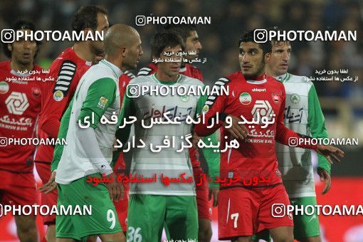 649624, Tehran, [*parameter:4*], لیگ برتر فوتبال ایران، Persian Gulf Cup، Week 17، Second Leg، Persepolis 2 v 1 Zob Ahan Esfahan on 2013/12/06 at Azadi Stadium