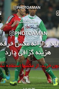 649622, Tehran, [*parameter:4*], لیگ برتر فوتبال ایران، Persian Gulf Cup، Week 17، Second Leg، Persepolis 2 v 1 Zob Ahan Esfahan on 2013/12/06 at Azadi Stadium