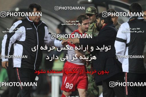 649360, لیگ برتر فوتبال ایران، Persian Gulf Cup، Week 17، Second Leg، 2013/12/06، Tehran، Azadi Stadium، Persepolis 2 - ۱ Zob Ahan Esfahan