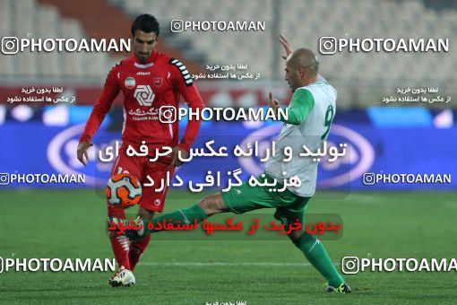 649874, Tehran, [*parameter:4*], لیگ برتر فوتبال ایران، Persian Gulf Cup، Week 17، Second Leg، Persepolis 2 v 1 Zob Ahan Esfahan on 2013/12/06 at Azadi Stadium