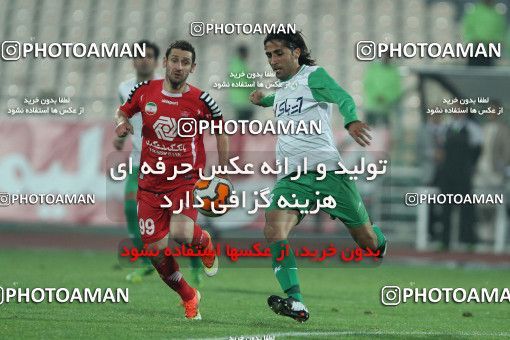 649954, Tehran, [*parameter:4*], لیگ برتر فوتبال ایران، Persian Gulf Cup، Week 17، Second Leg، Persepolis 2 v 1 Zob Ahan Esfahan on 2013/12/06 at Azadi Stadium