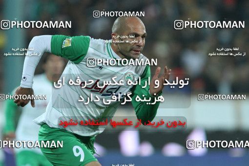 649963, Tehran, [*parameter:4*], لیگ برتر فوتبال ایران، Persian Gulf Cup، Week 17، Second Leg، Persepolis 2 v 1 Zob Ahan Esfahan on 2013/12/06 at Azadi Stadium