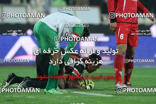 649938, Tehran, [*parameter:4*], لیگ برتر فوتبال ایران، Persian Gulf Cup، Week 17، Second Leg، Persepolis 2 v 1 Zob Ahan Esfahan on 2013/12/06 at Azadi Stadium