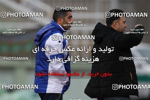 653265, Tehran, [*parameter:4*], لیگ برتر فوتبال ایران، Persian Gulf Cup، Week 18، Second Leg، Naft Tehran 0 v 0 Damash Gilan on 2013/12/13 at Shahid Dastgerdi Stadium