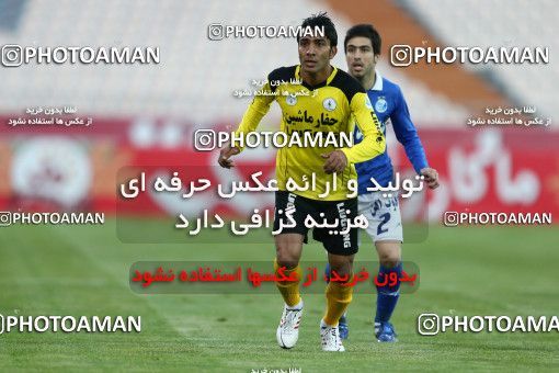 652298, Tehran, [*parameter:4*], لیگ برتر فوتبال ایران، Persian Gulf Cup، Week 18، Second Leg، Esteghlal 1 v 0 Fajr-e Sepasi Shiraz on 2013/12/14 at Azadi Stadium