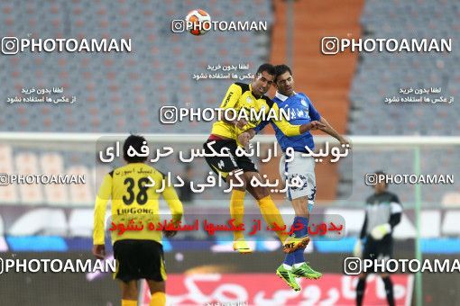 652352, Tehran, [*parameter:4*], لیگ برتر فوتبال ایران، Persian Gulf Cup، Week 18، Second Leg، Esteghlal 1 v 0 Fajr-e Sepasi Shiraz on 2013/12/14 at Azadi Stadium