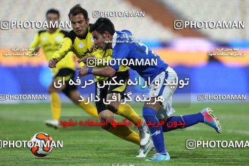 652299, Tehran, [*parameter:4*], لیگ برتر فوتبال ایران، Persian Gulf Cup، Week 18، Second Leg، Esteghlal 1 v 0 Fajr-e Sepasi Shiraz on 2013/12/14 at Azadi Stadium