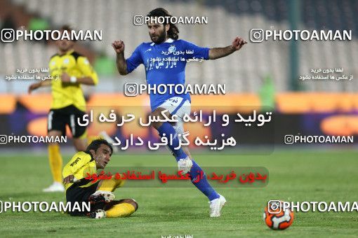 652366, Tehran, [*parameter:4*], لیگ برتر فوتبال ایران، Persian Gulf Cup، Week 18، Second Leg، Esteghlal 1 v 0 Fajr-e Sepasi Shiraz on 2013/12/14 at Azadi Stadium