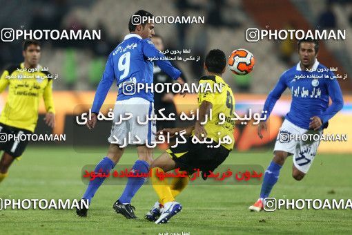 652377, Tehran, [*parameter:4*], لیگ برتر فوتبال ایران، Persian Gulf Cup، Week 18، Second Leg، Esteghlal 1 v 0 Fajr-e Sepasi Shiraz on 2013/12/14 at Azadi Stadium