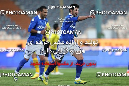 652406, Tehran, [*parameter:4*], لیگ برتر فوتبال ایران، Persian Gulf Cup، Week 18، Second Leg، Esteghlal 1 v 0 Fajr-e Sepasi Shiraz on 2013/12/14 at Azadi Stadium