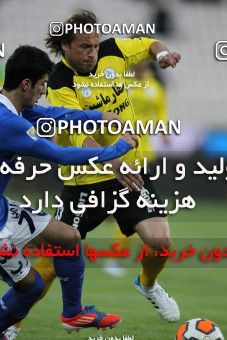 652630, Tehran, [*parameter:4*], لیگ برتر فوتبال ایران، Persian Gulf Cup، Week 18، Second Leg، Esteghlal 1 v 0 Fajr-e Sepasi Shiraz on 2013/12/14 at Azadi Stadium