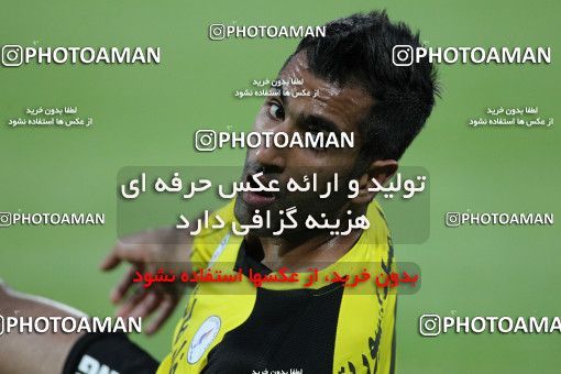 652566, Tehran, [*parameter:4*], لیگ برتر فوتبال ایران، Persian Gulf Cup، Week 18، Second Leg، Esteghlal 1 v 0 Fajr-e Sepasi Shiraz on 2013/12/14 at Azadi Stadium