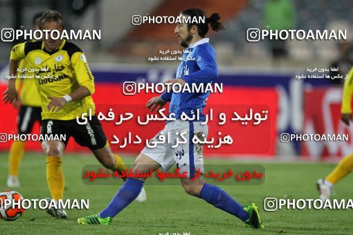 652498, Tehran, [*parameter:4*], لیگ برتر فوتبال ایران، Persian Gulf Cup، Week 18، Second Leg، Esteghlal 1 v 0 Fajr-e Sepasi Shiraz on 2013/12/14 at Azadi Stadium