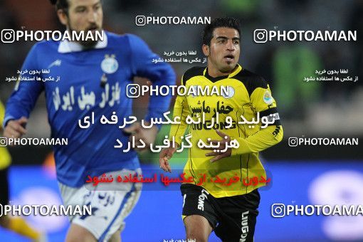 652634, Tehran, [*parameter:4*], لیگ برتر فوتبال ایران، Persian Gulf Cup، Week 18، Second Leg، Esteghlal 1 v 0 Fajr-e Sepasi Shiraz on 2013/12/14 at Azadi Stadium