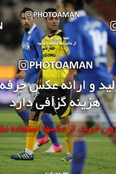 652479, Tehran, [*parameter:4*], لیگ برتر فوتبال ایران، Persian Gulf Cup، Week 18، Second Leg، Esteghlal 1 v 0 Fajr-e Sepasi Shiraz on 2013/12/14 at Azadi Stadium