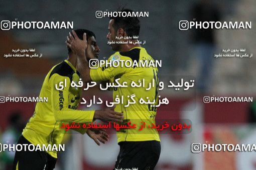 652448, Tehran, [*parameter:4*], لیگ برتر فوتبال ایران، Persian Gulf Cup، Week 18، Second Leg، Esteghlal 1 v 0 Fajr-e Sepasi Shiraz on 2013/12/14 at Azadi Stadium