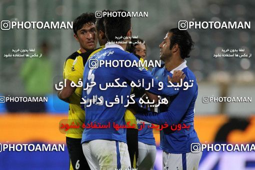 652490, Tehran, [*parameter:4*], لیگ برتر فوتبال ایران، Persian Gulf Cup، Week 18، Second Leg، Esteghlal 1 v 0 Fajr-e Sepasi Shiraz on 2013/12/14 at Azadi Stadium