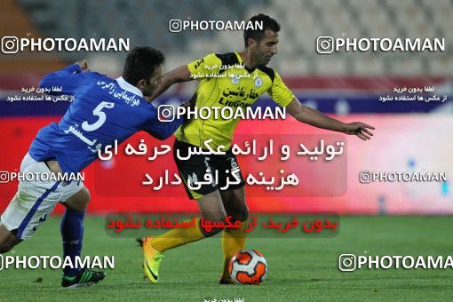 652529, Tehran, [*parameter:4*], لیگ برتر فوتبال ایران، Persian Gulf Cup، Week 18، Second Leg، Esteghlal 1 v 0 Fajr-e Sepasi Shiraz on 2013/12/14 at Azadi Stadium