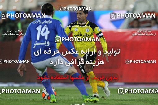 652593, Tehran, [*parameter:4*], لیگ برتر فوتبال ایران، Persian Gulf Cup، Week 18، Second Leg، Esteghlal 1 v 0 Fajr-e Sepasi Shiraz on 2013/12/14 at Azadi Stadium