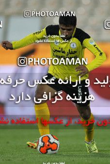 652587, Tehran, [*parameter:4*], لیگ برتر فوتبال ایران، Persian Gulf Cup، Week 18، Second Leg، Esteghlal 1 v 0 Fajr-e Sepasi Shiraz on 2013/12/14 at Azadi Stadium