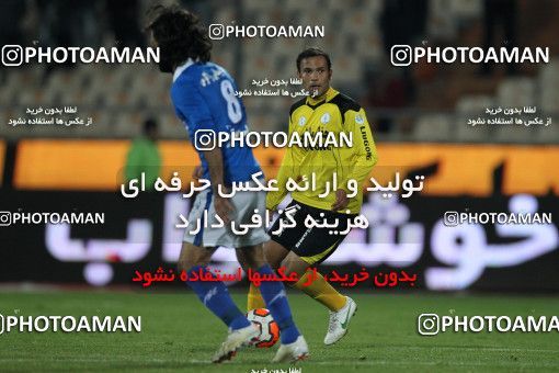 652642, Tehran, [*parameter:4*], لیگ برتر فوتبال ایران، Persian Gulf Cup، Week 18، Second Leg، Esteghlal 1 v 0 Fajr-e Sepasi Shiraz on 2013/12/14 at Azadi Stadium