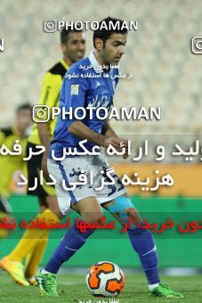652985, Tehran, [*parameter:4*], لیگ برتر فوتبال ایران، Persian Gulf Cup، Week 18، Second Leg، Esteghlal 1 v 0 Fajr-e Sepasi Shiraz on 2013/12/14 at Azadi Stadium