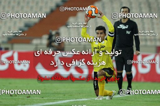 652762, Tehran, [*parameter:4*], لیگ برتر فوتبال ایران، Persian Gulf Cup، Week 18، Second Leg، Esteghlal 1 v 0 Fajr-e Sepasi Shiraz on 2013/12/14 at Azadi Stadium