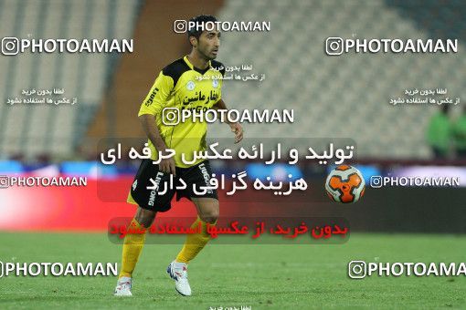 652904, Tehran, [*parameter:4*], لیگ برتر فوتبال ایران، Persian Gulf Cup، Week 18، Second Leg، Esteghlal 1 v 0 Fajr-e Sepasi Shiraz on 2013/12/14 at Azadi Stadium
