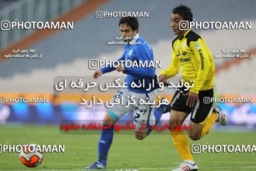 652756, Tehran, [*parameter:4*], لیگ برتر فوتبال ایران، Persian Gulf Cup، Week 18، Second Leg، Esteghlal 1 v 0 Fajr-e Sepasi Shiraz on 2013/12/14 at Azadi Stadium