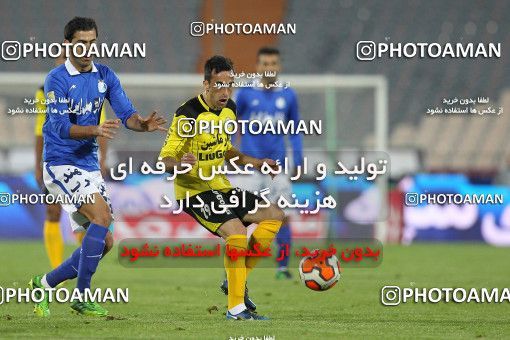 652866, Tehran, [*parameter:4*], لیگ برتر فوتبال ایران، Persian Gulf Cup، Week 18، Second Leg، Esteghlal 1 v 0 Fajr-e Sepasi Shiraz on 2013/12/14 at Azadi Stadium