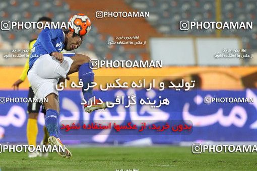 652751, Tehran, [*parameter:4*], لیگ برتر فوتبال ایران، Persian Gulf Cup، Week 18، Second Leg، Esteghlal 1 v 0 Fajr-e Sepasi Shiraz on 2013/12/14 at Azadi Stadium