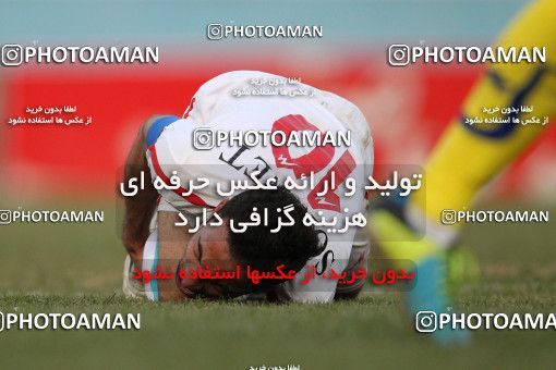 654444, Tehran, [*parameter:4*], لیگ برتر فوتبال ایران، Persian Gulf Cup، Week 19، Second Leg، Rah Ahan 1 v 3 Naft Tehran on 2013/12/20 at Ekbatan Stadium
