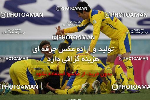 654532, Tehran, [*parameter:4*], لیگ برتر فوتبال ایران، Persian Gulf Cup، Week 19، Second Leg، Rah Ahan 1 v 3 Naft Tehran on 2013/12/20 at Ekbatan Stadium