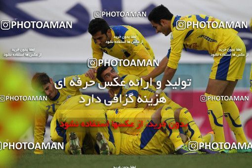 654690, Tehran, [*parameter:4*], لیگ برتر فوتبال ایران، Persian Gulf Cup، Week 19، Second Leg، Rah Ahan 1 v 3 Naft Tehran on 2013/12/20 at Ekbatan Stadium