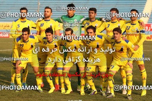 654490, Tehran, [*parameter:4*], لیگ برتر فوتبال ایران، Persian Gulf Cup، Week 19، Second Leg، Rah Ahan 1 v 3 Naft Tehran on 2013/12/20 at Ekbatan Stadium