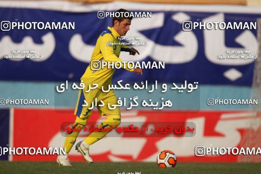 654655, Tehran, [*parameter:4*], لیگ برتر فوتبال ایران، Persian Gulf Cup، Week 19، Second Leg، Rah Ahan 1 v 3 Naft Tehran on 2013/12/20 at Ekbatan Stadium