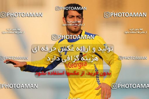 654693, Tehran, [*parameter:4*], لیگ برتر فوتبال ایران، Persian Gulf Cup، Week 19، Second Leg، Rah Ahan 1 v 3 Naft Tehran on 2013/12/20 at Ekbatan Stadium