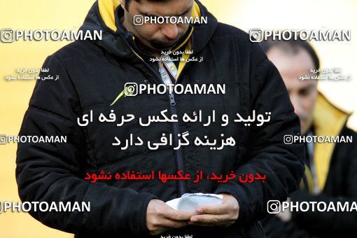 654583, Tehran, [*parameter:4*], لیگ برتر فوتبال ایران، Persian Gulf Cup، Week 19، Second Leg، Rah Ahan 1 v 3 Naft Tehran on 2013/12/20 at Ekbatan Stadium