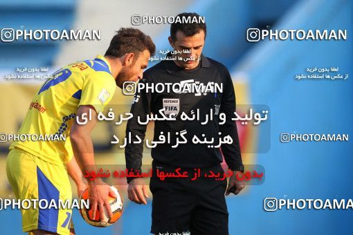 654566, Tehran, [*parameter:4*], لیگ برتر فوتبال ایران، Persian Gulf Cup، Week 19، Second Leg، Rah Ahan 1 v 3 Naft Tehran on 2013/12/20 at Ekbatan Stadium